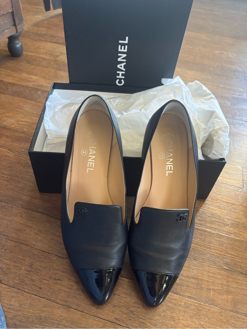 Chanel Black Leather Pointed-Toe Loafers With Patent Cap Toe